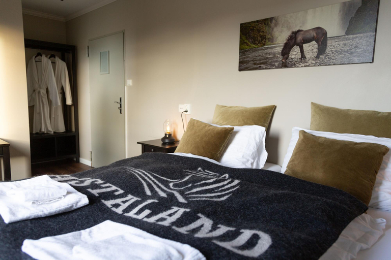 Bedroom 4, Hestaland Riverside Cottage, Borgarbyggð