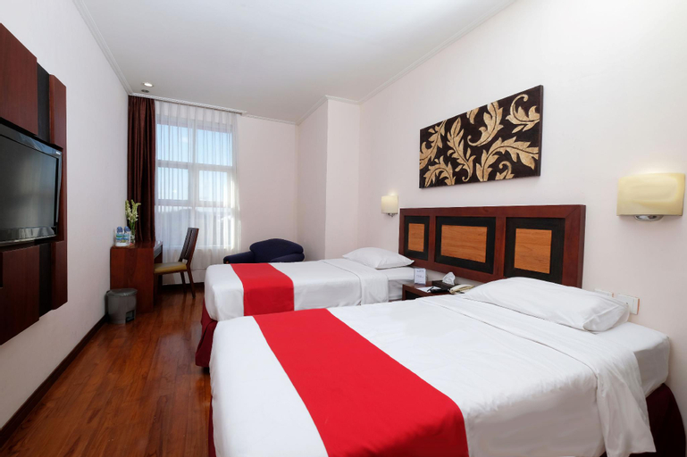 Bedroom 13