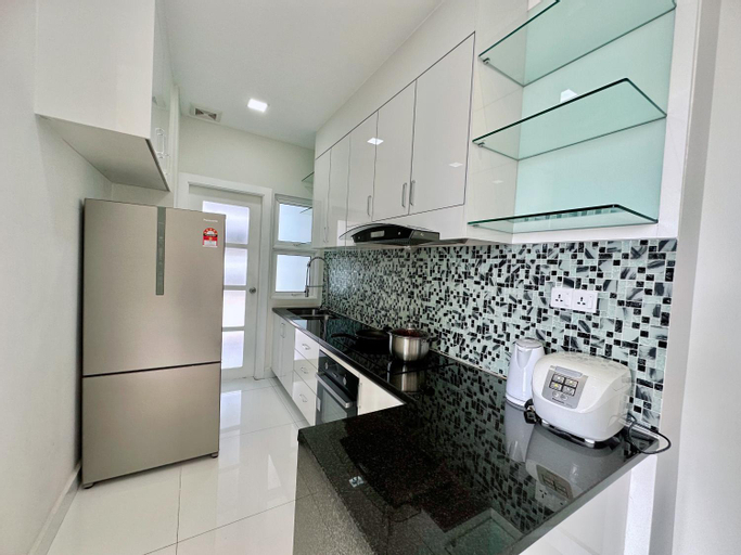 Dining Room 14