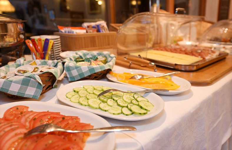 Food & Drinks 4, Hotel Zp, Tbilisi