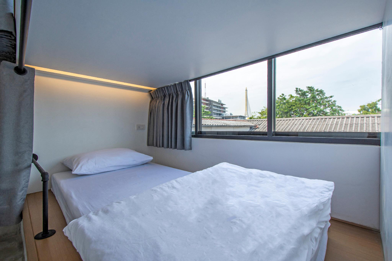Bedroom 14