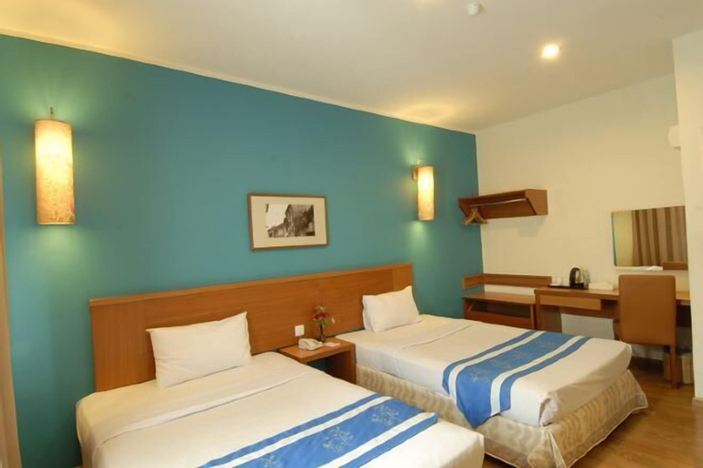 Bedroom 12