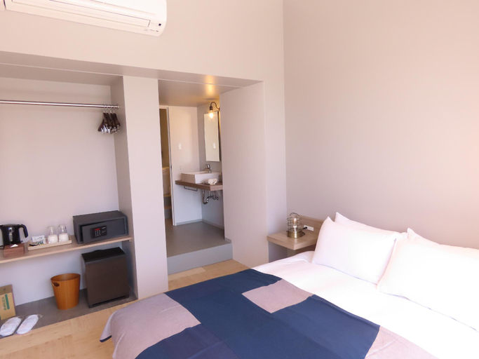 Bedroom 13