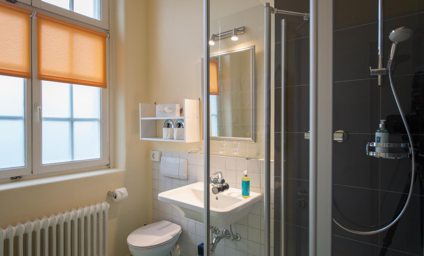 Bathroom 4, Apartment Hotel Konstanz, Konstanz