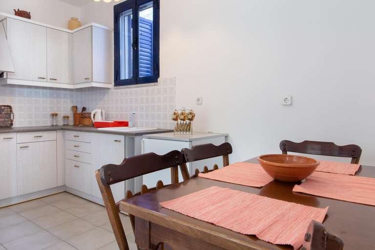 Others 3, villa hena, South Aegean