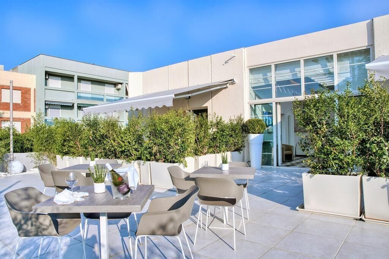 Food & Drinks 4, Horizon Suites, Palermo