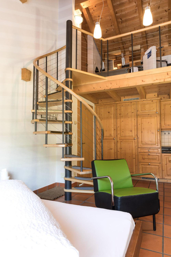 Bedroom 2, Schnider Bed&Breakfast und Cafe, Surselva
