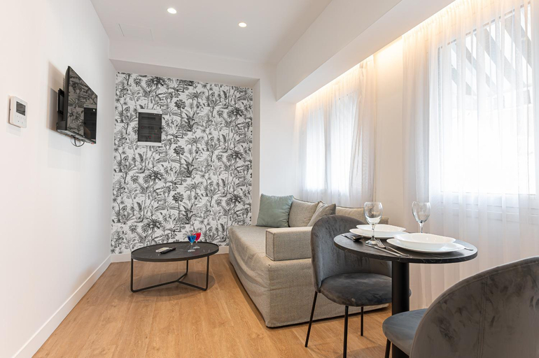 Others 4, Kriel Suites by LIV Homes, Attica