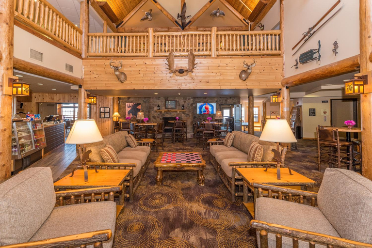Public Area, Grand Ely Lodge, Saint Louis