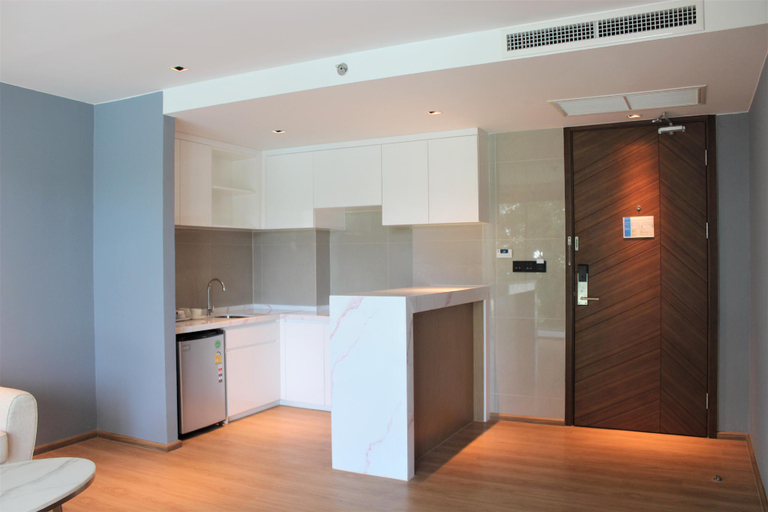Dining Room 9