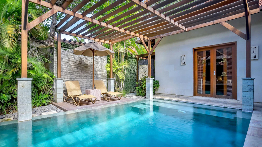 Swimming Pool 4