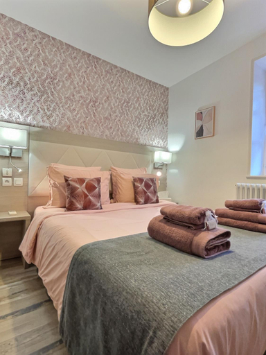 Bedroom 12