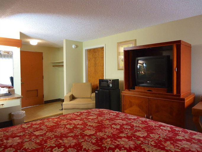 Bedroom 14