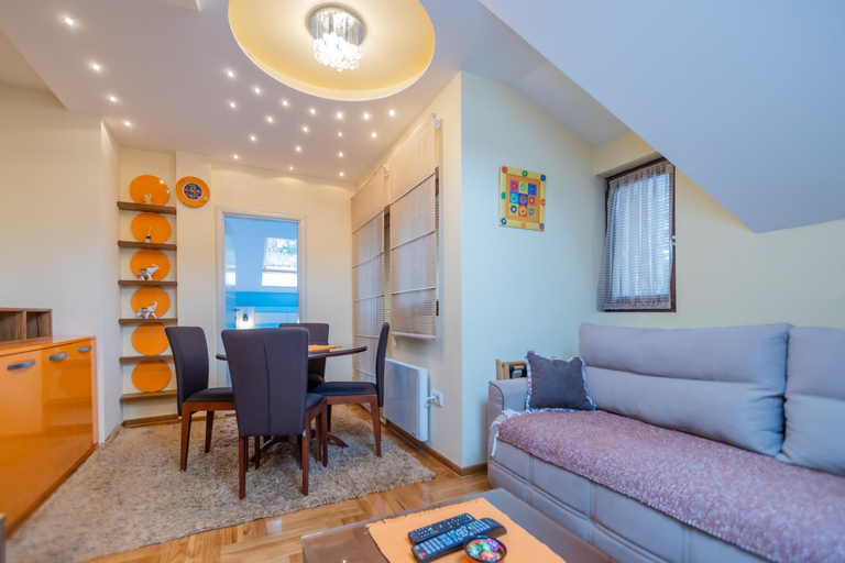 Others 2, Apartmani Bella vita, Čajetina