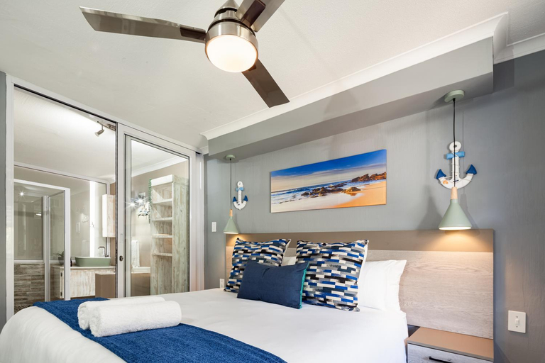 Bedroom 2, Chakas Cove Apartments, iLembe