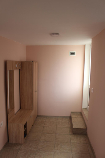 Others 5, Apartment Raya, Sapareva Banya