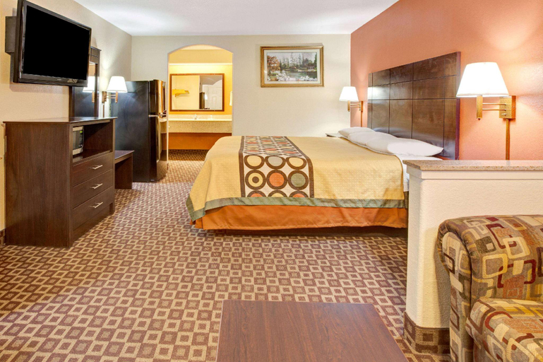 Bedroom 11