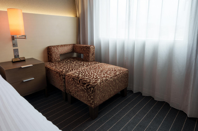 Bedroom 23