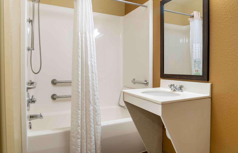 Bathroom 1