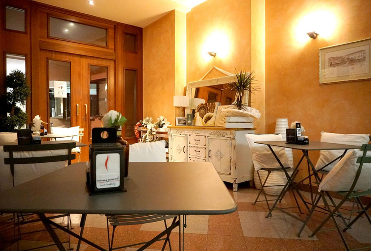 Food & Drinks 5, Hotel Valbrenta, Padua
