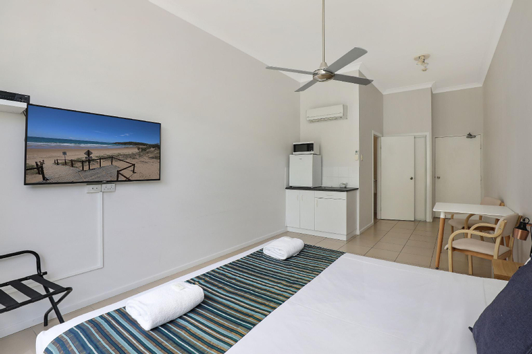 Bedroom 10