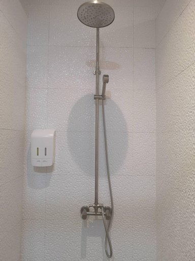 Bathroom 7