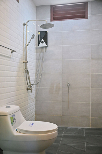 Bathroom, Moonlight Patong Guesthouse, Pulau Phuket