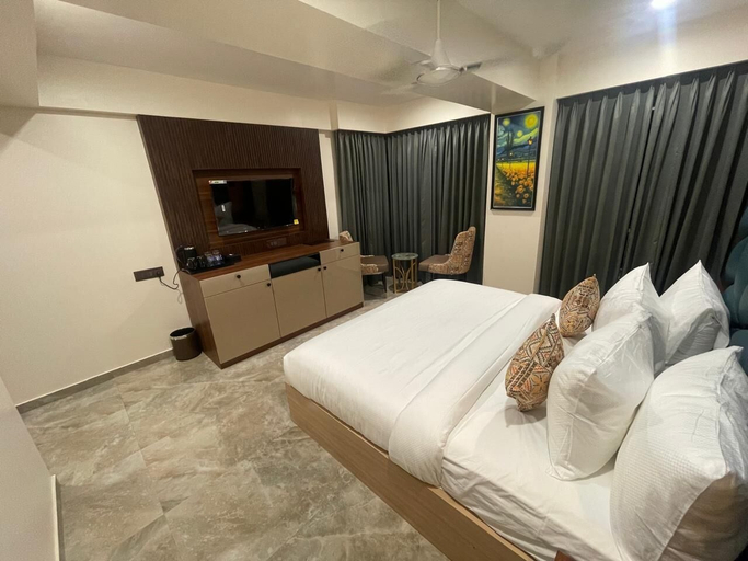 Bedroom 2, Light House Suites Hubballi, Dharwad