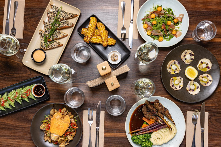 Food & Drinks 5, Tamworth Hotel, Tamworth Regional - Pt A