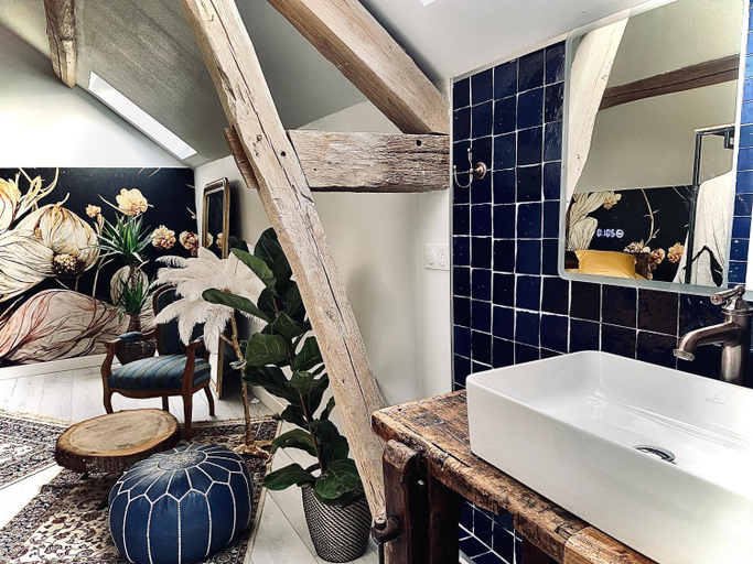 Bathroom 3, Le Clos de L'Olivier, Seine-et-Marne