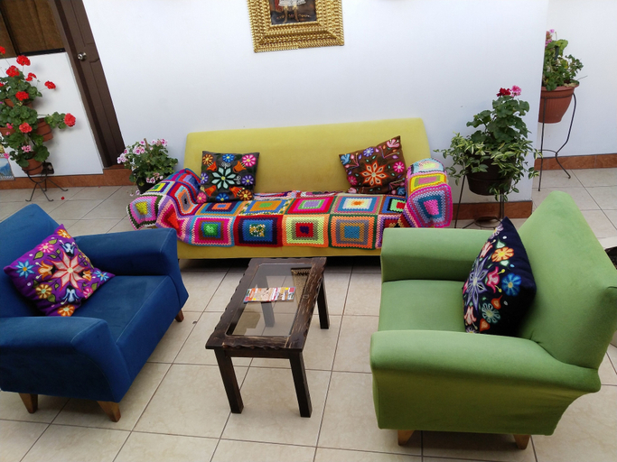 Others 4, Suyay B&B, Cusco