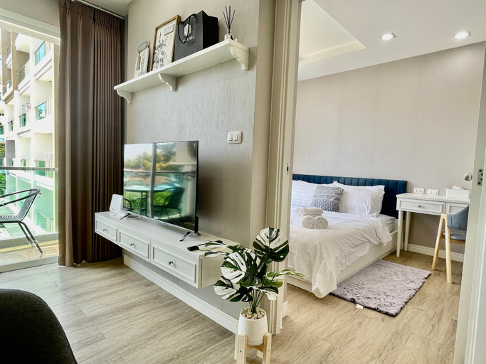 Others 5, The Blu X bangsaen Grand Suite, Muang Chon Buri
