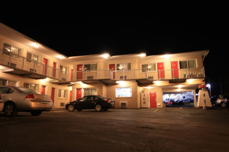 Exterior & Views 1, Lake City Motel, Halifax