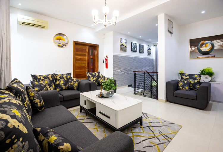 Others 2, Rushmore - Premier 2 Room, Eti-Osa