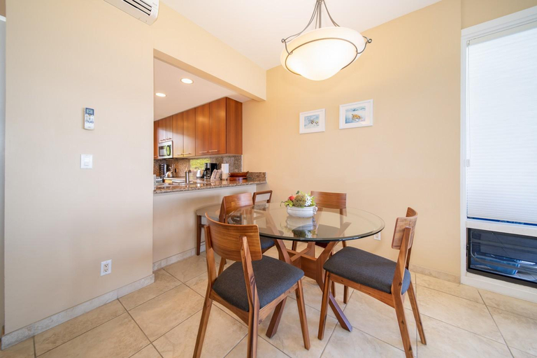 Dining Room 16