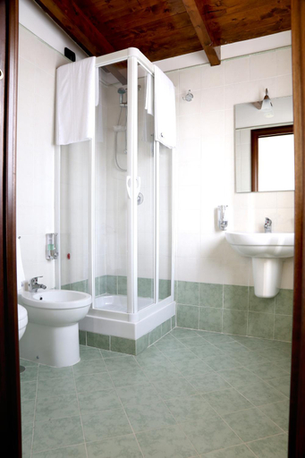 Bathroom 2, Agriturismo San Martino, Napoli