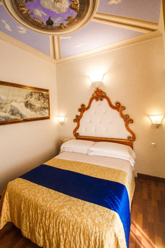 Bedroom 9