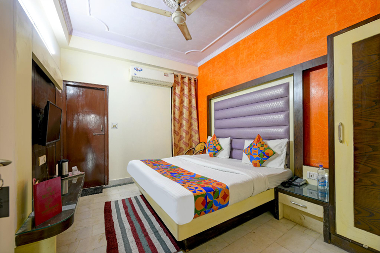 Bedroom 2, Hotel Star Paradise, Delhi