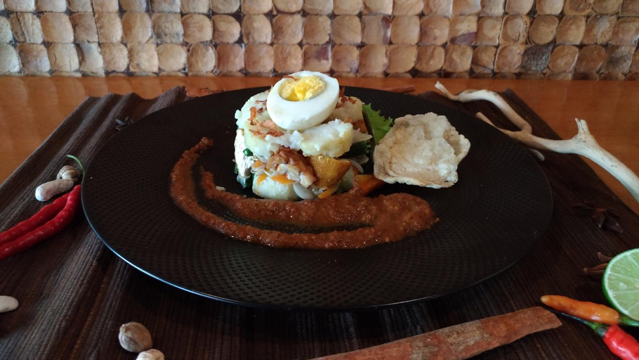 Food & Drinks 17