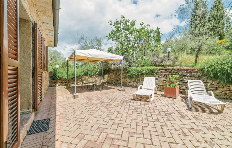 Others 4, La Casina, Arezzo