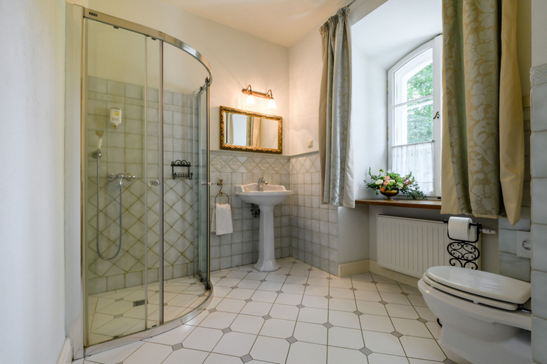 Bathroom 3, Pałac Zdunowo, Płońsk