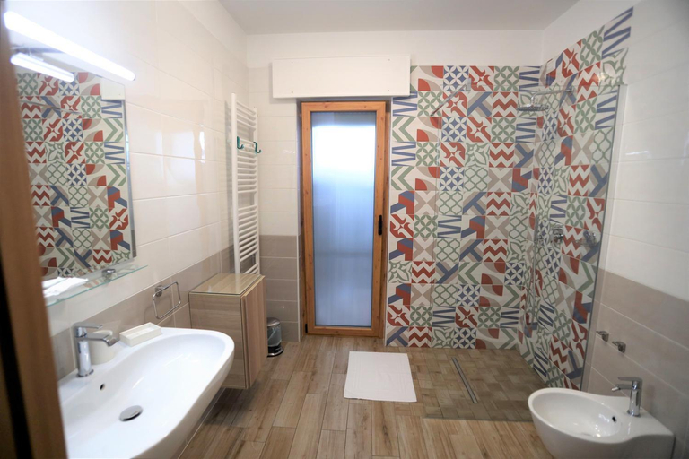 Others 5, MozArt Bed & Breakfast - Affittacamere, Barletta-Andria-Trani