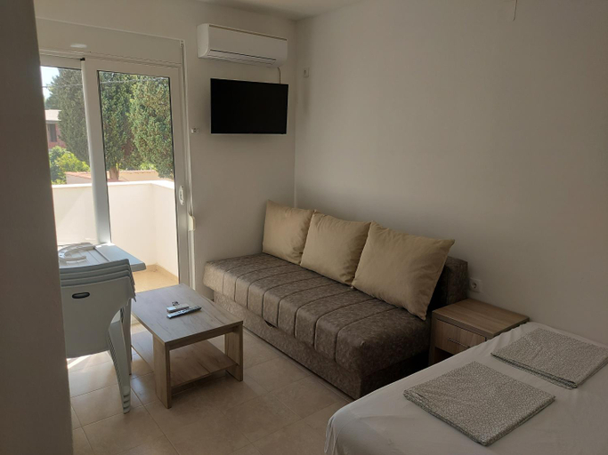 Others 2, Ulcin Relax Apartments & Rooms