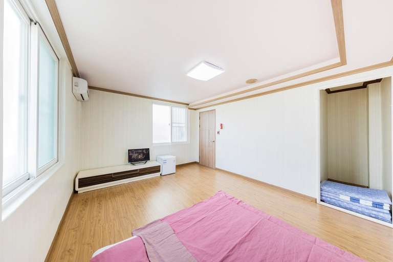 Bedroom 4, Remember Youth Hostel, Gyeongju