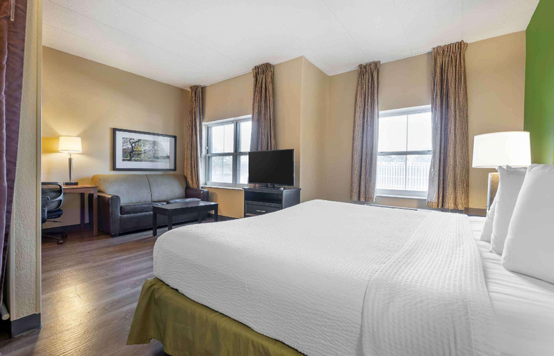 Bedroom 8