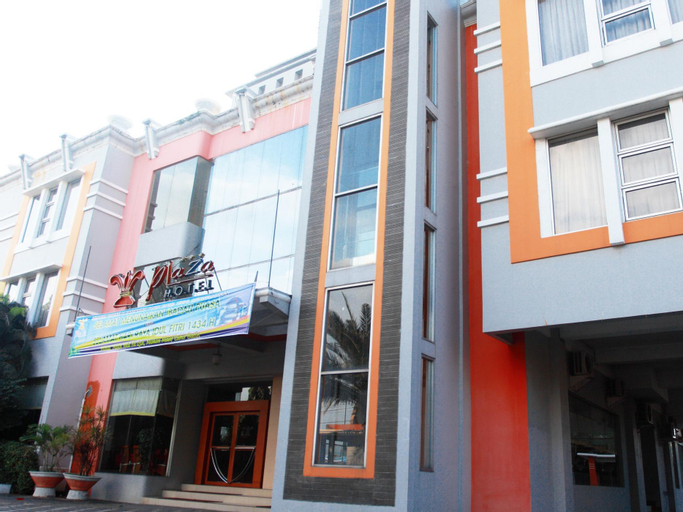 Exterior 5