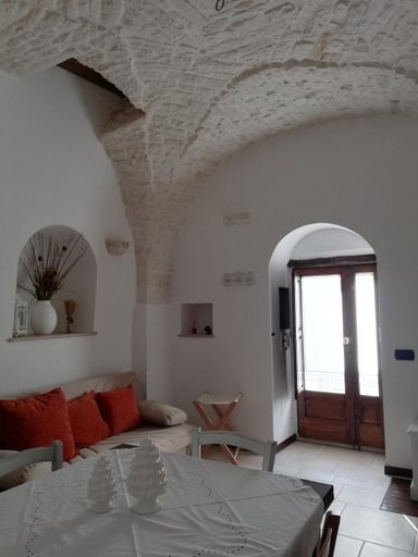 Others 3, Luxury Trulli Sabotino 48, Bari