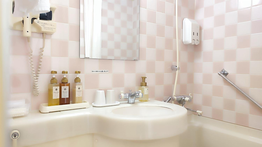 Bathroom 5, Utazu Grand Hotel, Utazu