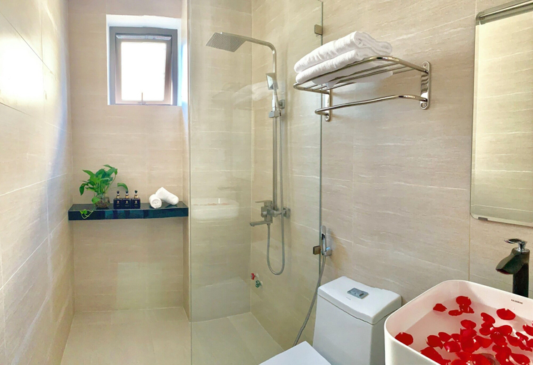 Bathroom 3, EasyLife Villa Hoi An, Da Nang