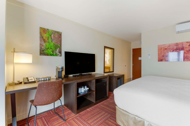 Bedroom 17